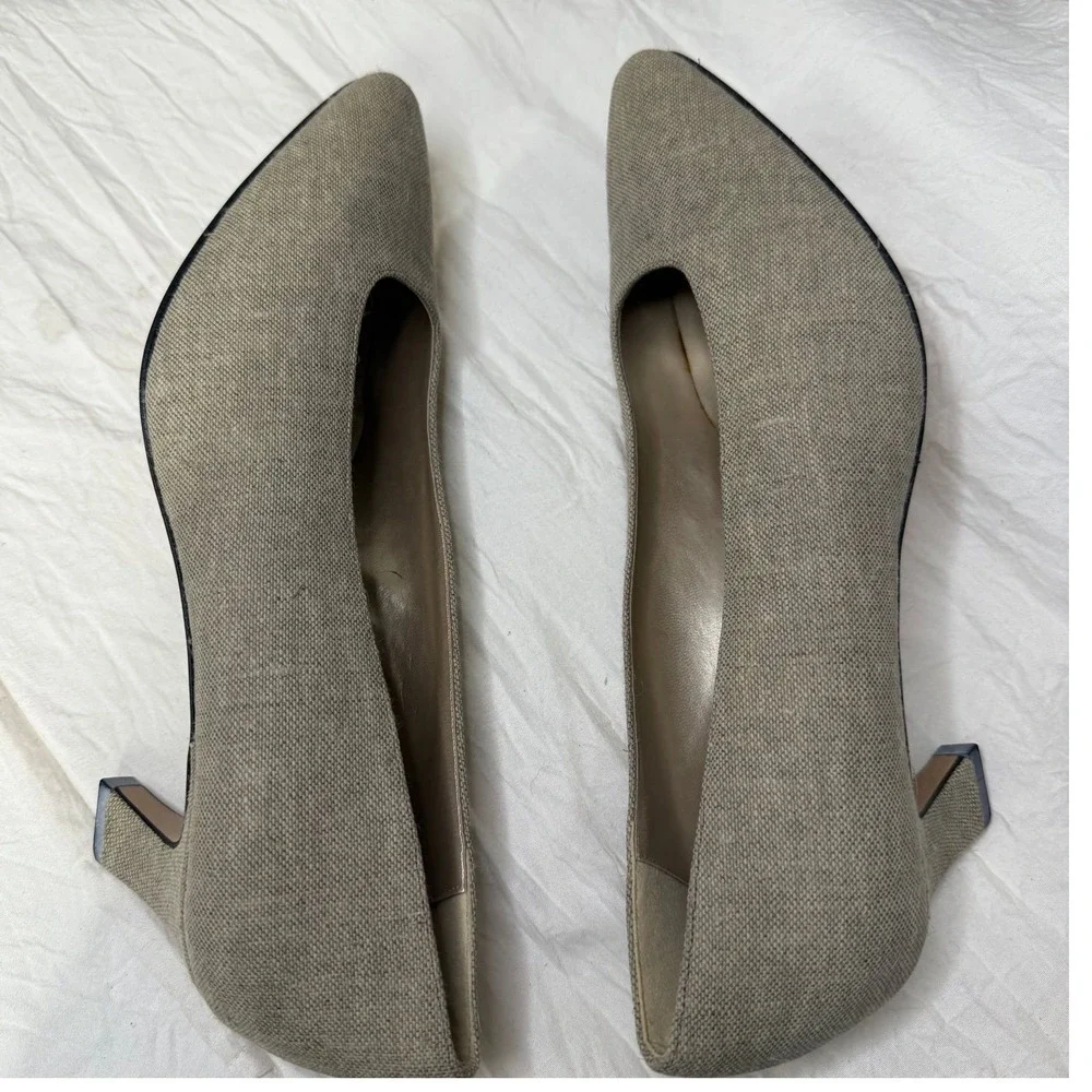 Vaneli Beige Fabric Pointed Toe Kitten‎ Heel Pumps Made in Italy Womens 9 luxury